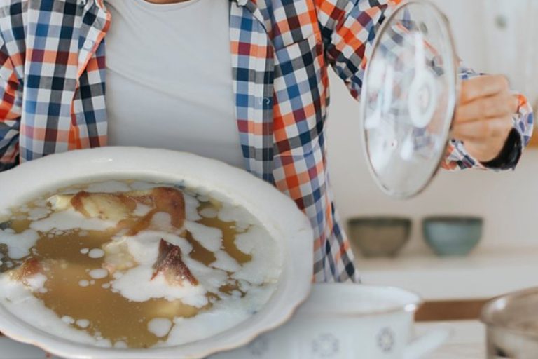 Care e cea mai bună carne pentru piftie. Secretul ca să iasă delicioasă, greșeala majoră pe care trebuie să o eviți