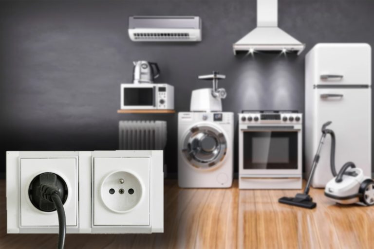 Obiectul care trebuie scos din priză peste noapte. Consumă mai mult decât ți-ai fi imaginat, vei reduce enorm costul facturilor