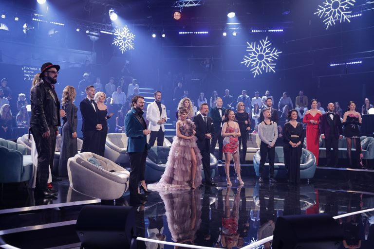 Program TV Revelion 2023. Ce se vede în noaptea dintre ani la Pro TV. Cine sunt gazdele, surpriză uriașă