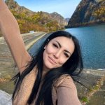 Cum a descoperit Andreea Mantea că iubitul o înșală