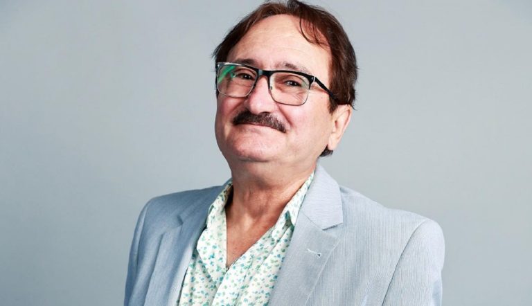 Cornel Palade s-a pregătit din timp pentru valul de scumpiri la energie și gaze: „Între timp m-am șmecherit. Am lumina mea” VIDEO EXCLUSIV