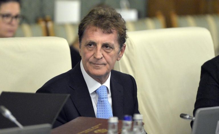 A murit Mircea Dușa. De ce boală suferea fostul ministru de la Interne și Apărare