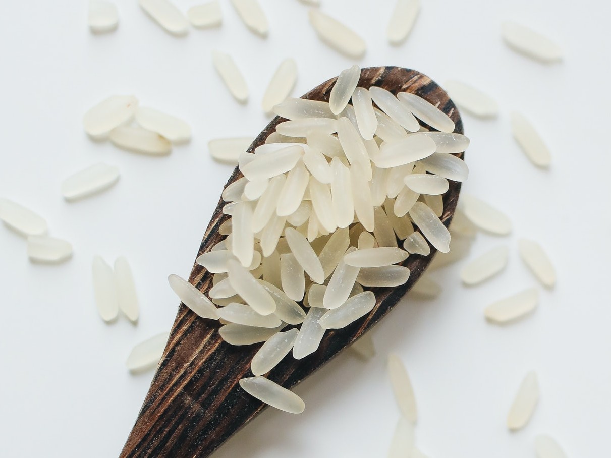 De ce să pui o pungă cu orez în congelator