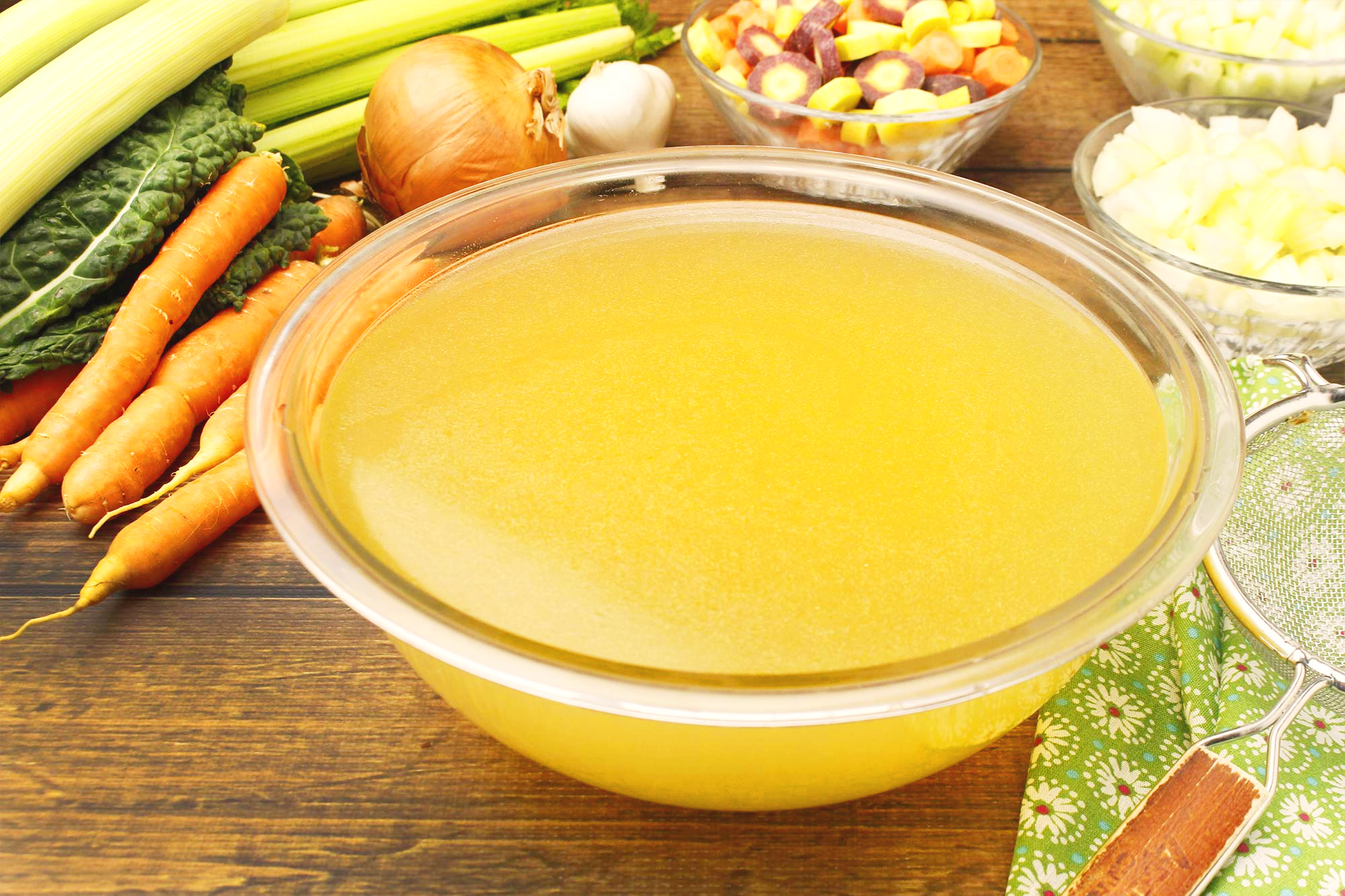 Iată când se pune borșul în ciorbă