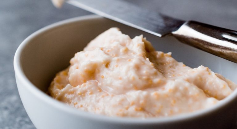 Cât griș se pune la salata de icre, de fapt. Multe gospodine greșesc rețeta