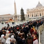Moment istoric la Vatican. Primul papă care îngroapă un alt papă