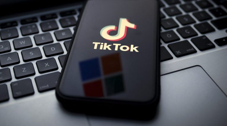 Butonul secret de pe TikTok. Funcția minune de care puțini știu