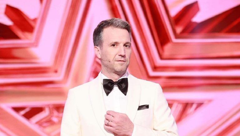 Drama care l-a marcat pe Andi Moisescu. A fost părăsit de tată, la 4 ani: “Când eram mai tânăr am încercat să dau de el”