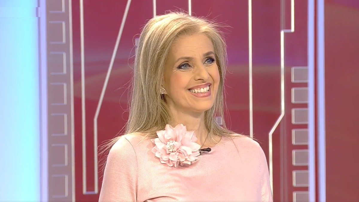 Imagini superbe cu Bianca Brad de acum 33 de ani