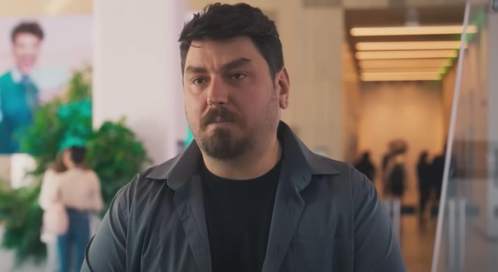 Ce pățește Micutzu după ce a jucat în Teambuilding