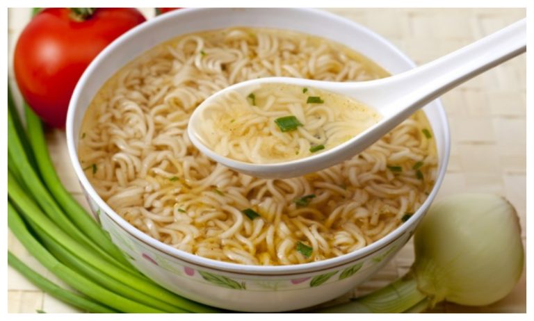 Ce conține supa la plic, de fapt. Mulți o consumă fără să știe asta. Detaliul important de pe etichetă