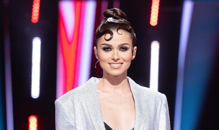 Ce a pățit Theo Rose la ultimul său concert: „Îmi venea să dau cu ele de pământ”. Artista nu s-ar fi așteptat la asta