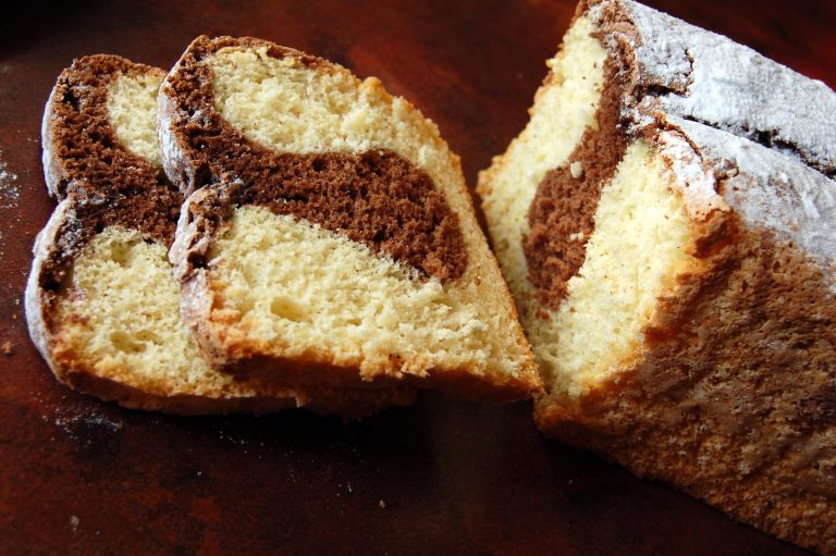 La ce temperatură se coace checul la cuptorul electric. Se folosește ventilația?