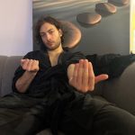 Toto Dumitrescu este pilot de raliuri în serialul „Lia, soția soțului meu” 4