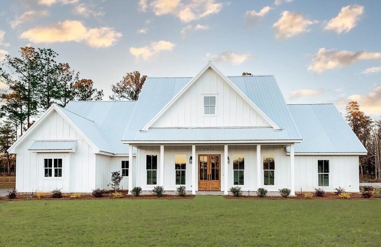 De ce americanii își construiesc casele din lemn, de fapt. Principalele motive pentru care acesta este cel mai folosit material de construcție