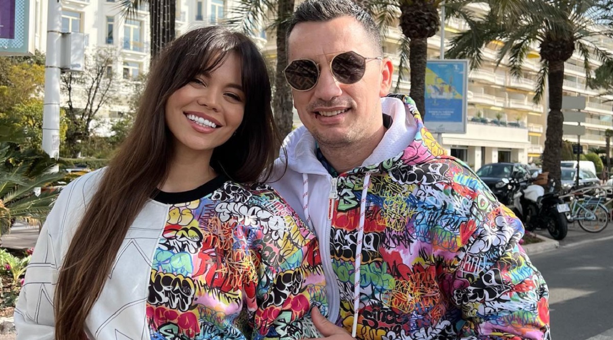 Cum și-a pozat Flick soția la duș