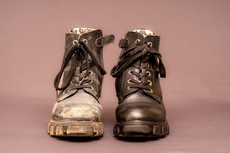 De ce copiii nu ar trebui să poarte niciodată încălțăminte de la second-hand. Motivul periculos