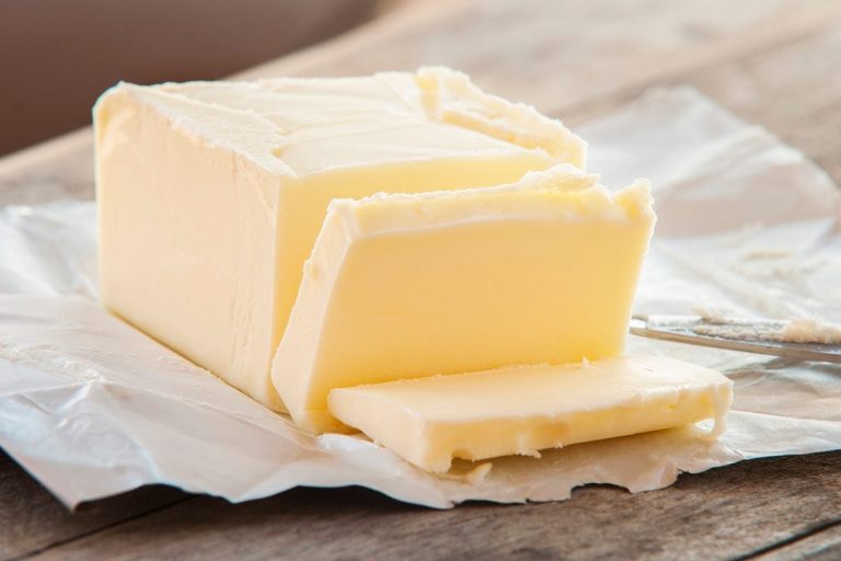Cu ce poți înlocui untul. 10 alternative sănătoase, le găsești în orice bucătărie