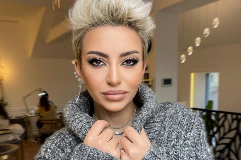 Ce colecție impresionantă are Giulia Anghelescu în garderobă: „Pur și simplu nu mă pot abține”. La ce obiecte nu poate renunța VIDEO EXCLUSIV