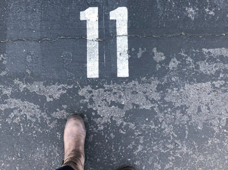 Care este semnificația orei 1:11 în dragoste. Tainele nebănuite pe care le ascunde