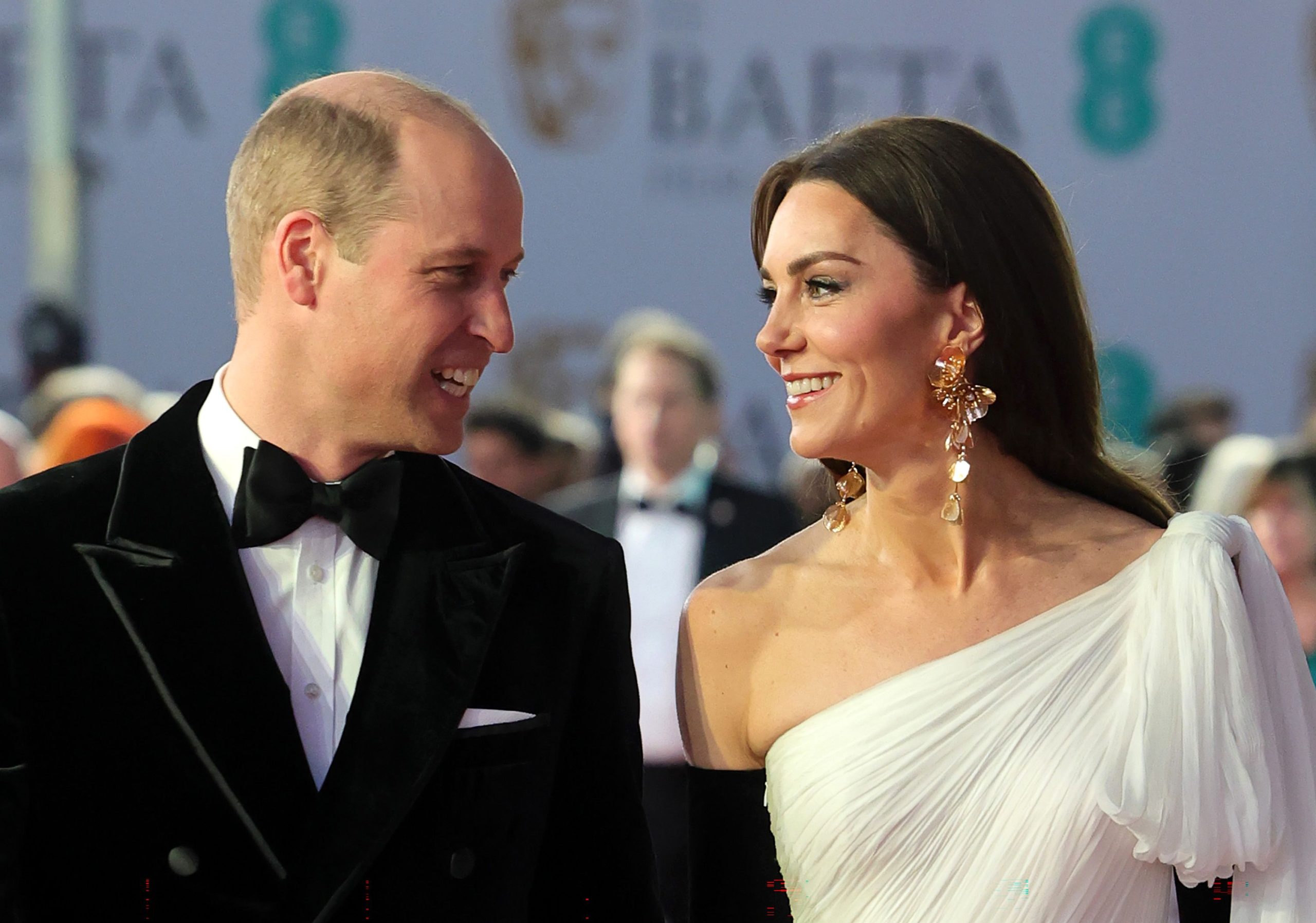 Ce se întâmplă între prințul William și Kate Middleton, după ce s-a aflat de amanta lui