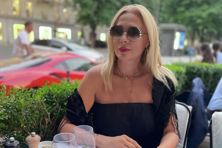 Motivul care a determinat-o pe Dana Săvuică să apeleze la operații estetice: „Mi-a fost foarte greu să accept cine sunt eu” VIDEO EXCLUSIV