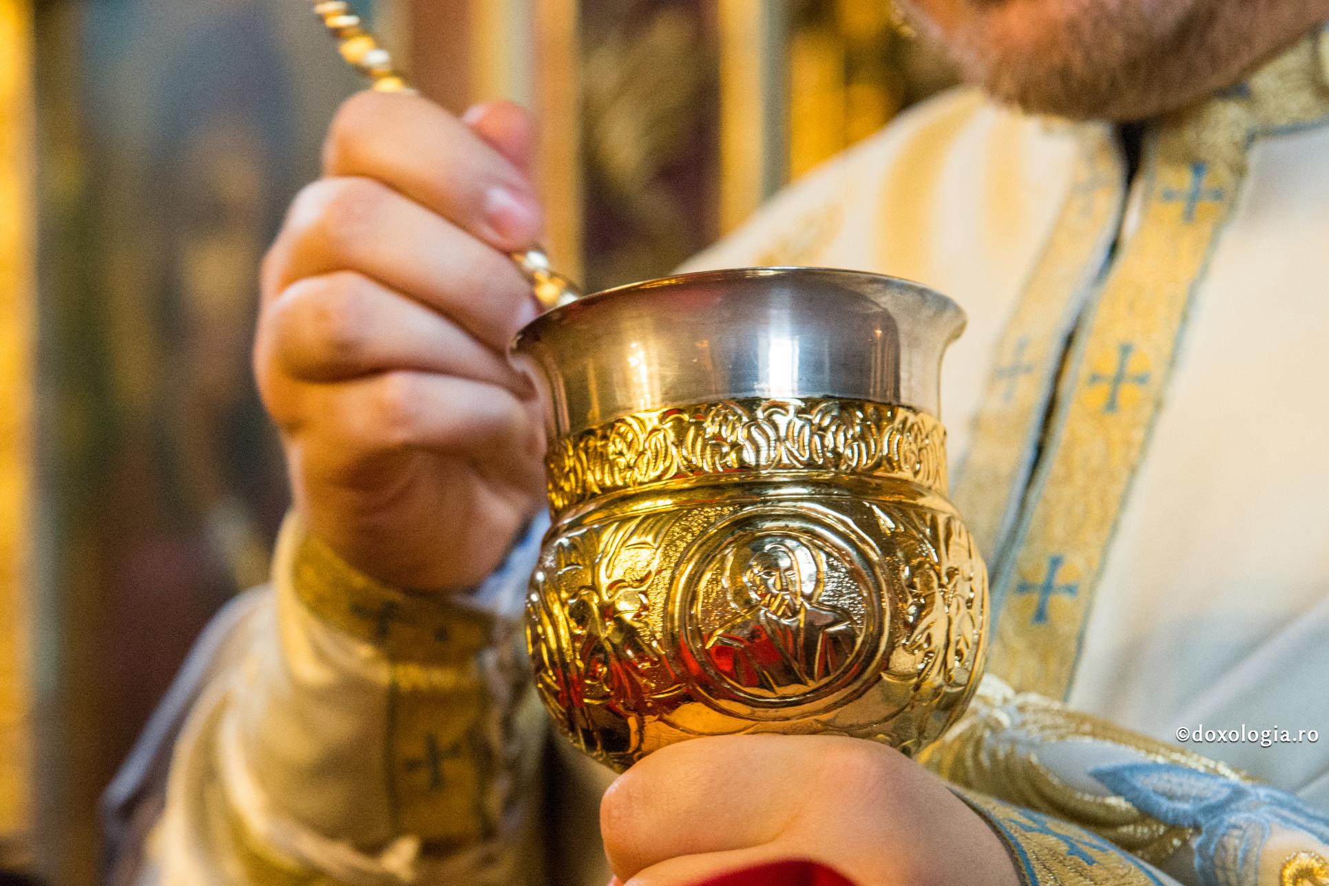 Ce este Sfânta Împărtășanie