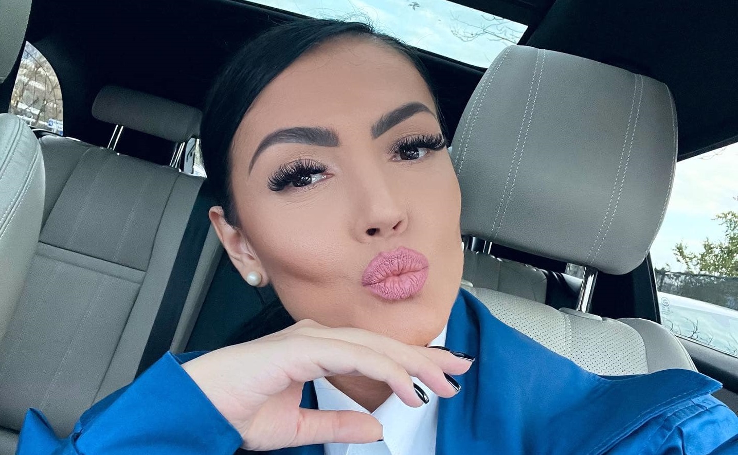 Cum arată Andreea Mantea complet nemachiată