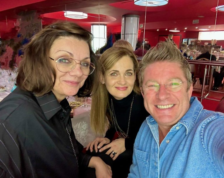 Elvira Deatcu și Carmen Tănase, despre secretul unei prietenii de 30 de ani: „Ne-am și certat. Nu am vorbit mai multe zile.” Gestul pe care îl fac de fiecare dată pentru a se împăca VIDEO EXCLUSIV