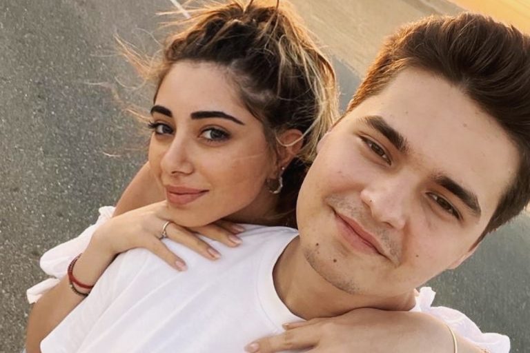 Selly, surpriză de proporții pentru iubita lui: „Sunt cea mai mare dulceață la farse”. Ce a dezvăluit celebrul vlogger despre relația lor VIDEO EXCLUSIV