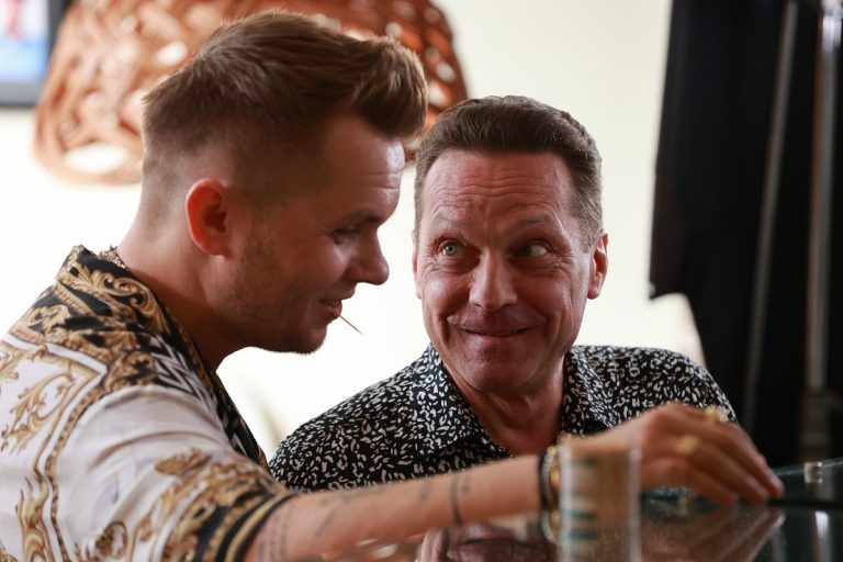 George Ivașcu se bucură că are ocazia să joace alături de foștii lui studenți. „Nu i-am lăsat cu nicio restanță”. Cum se înțeleg pe platourile de filmare  VIDEO EXCLUSIV