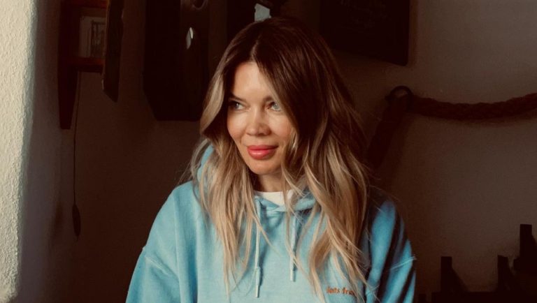 Gina Pistol, în lacrimi pe rețelele de socializare. „Plâng pentru că am făcut o greșeală și pe care o regret amarnic”