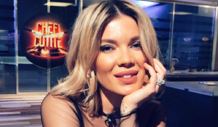 Cine o înlocuiește pe Gina Pistol la Chefi la cuțite, după ce aceasta și-a anunțat plecarea. Aceasta este noua gazdă a emisiunii de la Antena 1