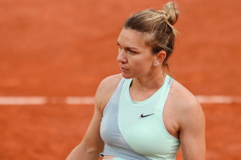 Lovitură grea pentru Simona Halep! A părăsit-o în plin scandal de dopaj. Nu s-ar fi așteptat nimeni