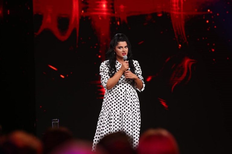 De ce părinții Ioanei State nu merg la show-urile fiicei lor: „Ai mei au venit o singură dată” VIDEO EXCLUSIV