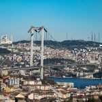 Singurul oraș din lume care se află pe două continente