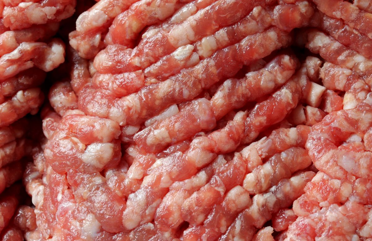 Ce conține carnea tocată vrac din supermarketuri, de fapt