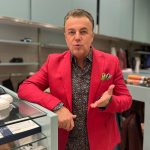 Cum reușește Adrian Enache să își acopere părul grizonat