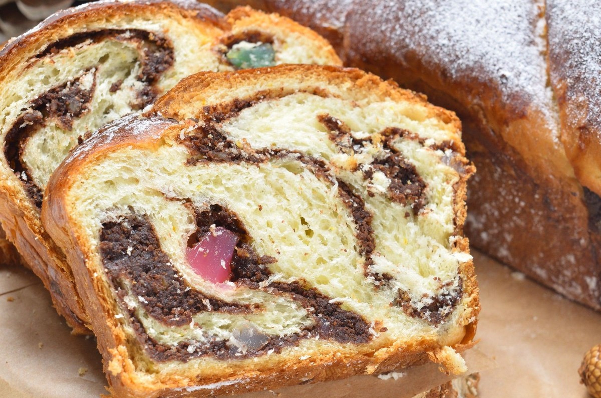 În ce zi se prepară cozonacul de Paște