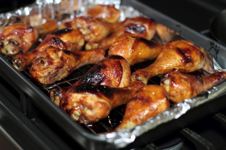 Cum să încălzești carnea de pui ca să nu se usuce. Trucul ca să fie gustoasă chiar și a doua zi