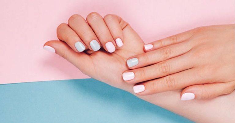 Cum poți să îndepărtezi gelul de pe unghii fără să mergi la salon. Cele mai simple metode pe care le ai la îndemână