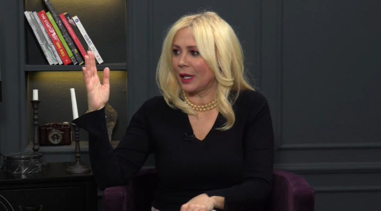 Ce face Dana Săvuică atunci când îi intră banii în cont și de ce este greșit. Cum ar trebui să procedeze de fapt: „Ceva care să-mi asigure viitorul” VIDEO EXCLUSIV