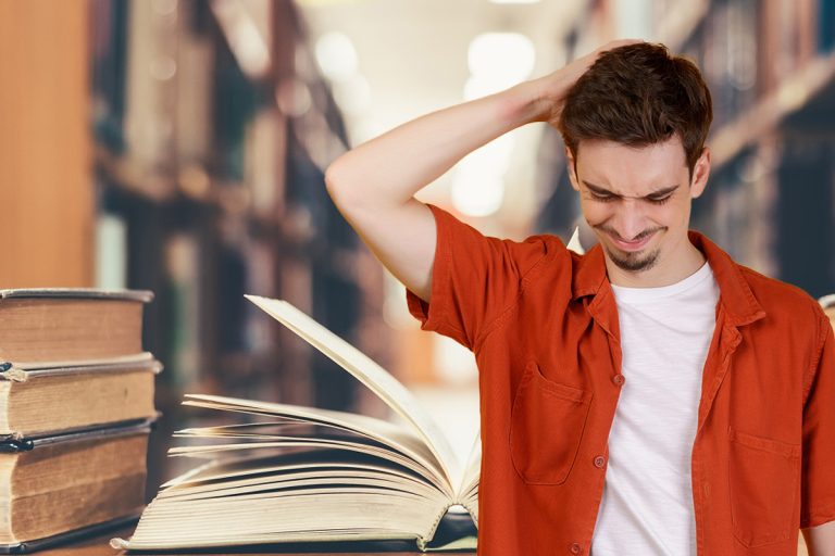 Care este pluralul cuvântului colonel. Există numeroase confuzii, dar aceasta este de fapt varianta corectă