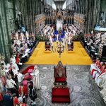 Ce conține coroana istorică purtată de regele Charles la încoronare