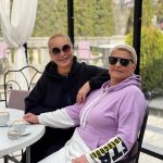 Mama Vicăi Blochina i-a prezis că nu se va mărita niciodată. Motivul pentru care nu vrea să mai îmbrace rochia de mireasă: ”Cum să mă îmbrac?” EXCLUSIV
