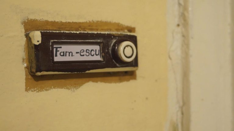 De ce multe nume de familie din România se termină în “escu”. Semnificația nebănuită