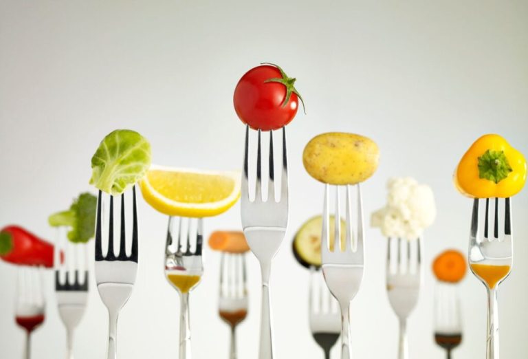 Alimente care te ajută să te bronzezi mai repede. Ce trebuie să incluzi în meniul tău, acestea favorizează de fapt bronzul