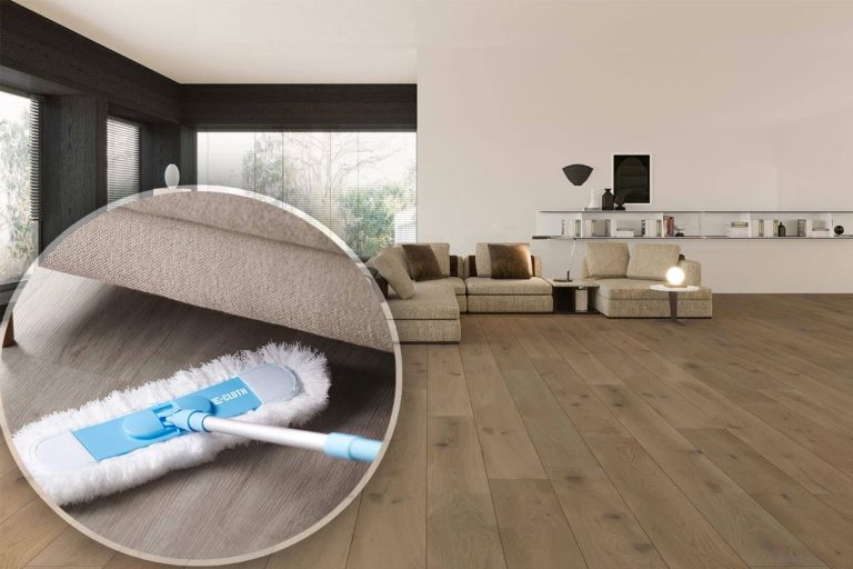 Amestecul care îți face parchetul să strălucească de curățenie. Ce trebuie să pui de fapt în apa cu care speli podeaua, trucul e genial