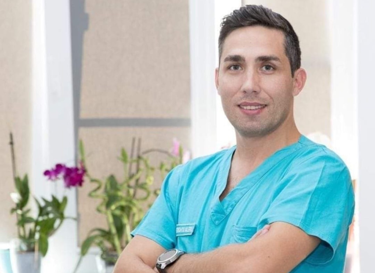 Ce studii are Valeriu Gheorghiță, de fapt. Detalii mai puțin știute despre noul iubit al Monicăi Bîrlădeanu