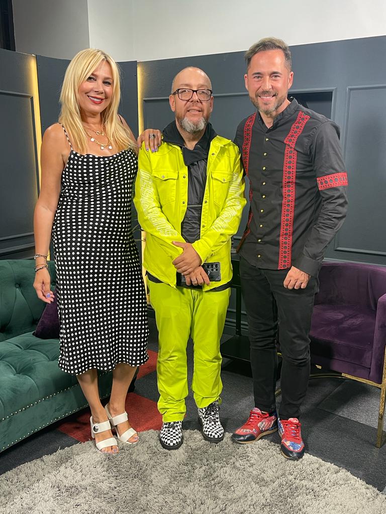 Ego Life, ediția a 67-a. Dana Săvuică îi are invitați pe Dinu Maxer și psihologul Radu Leca. De ce se erodează relațiile în care există, la început, compatibilitate de 100% între parteneri